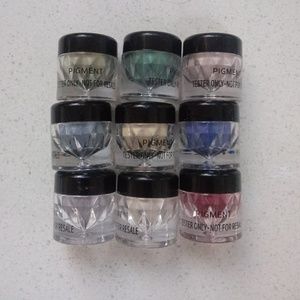 9 younique pigment testors